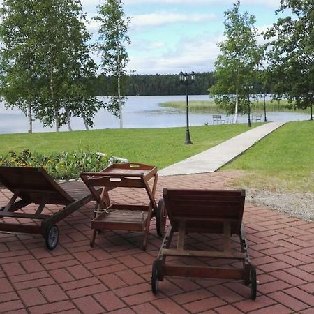 Wonderful Cottage By The Lake Hautjarvi Екстериор снимка