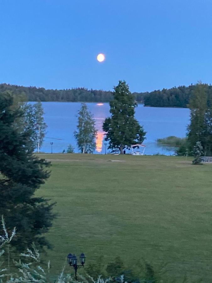 Wonderful Cottage By The Lake Hautjarvi Екстериор снимка
